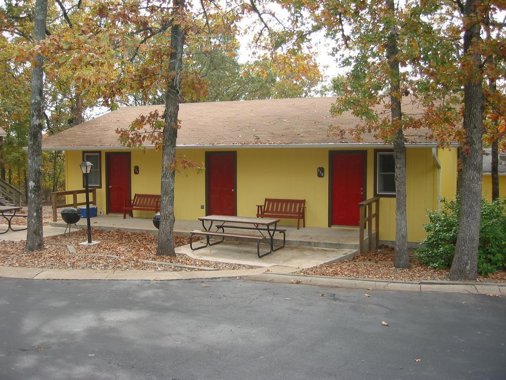 Golden Arrow Resort Branson Room photo