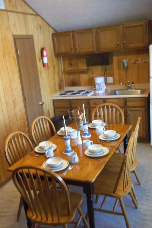 Golden Arrow Resort Branson Room photo