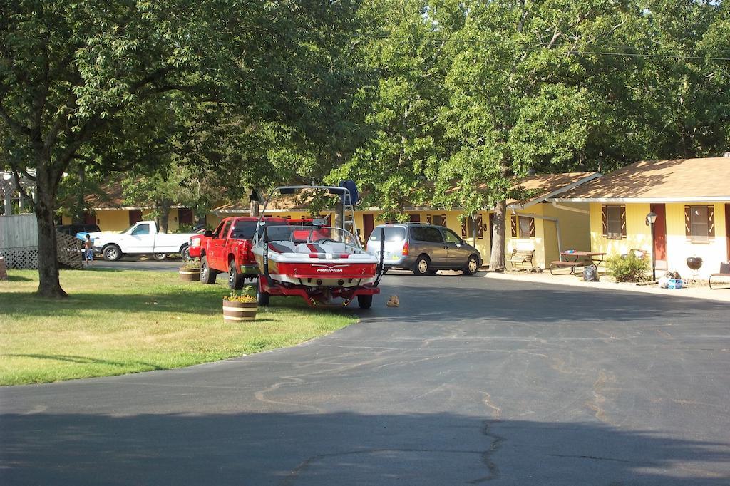 Golden Arrow Resort Branson Exterior photo