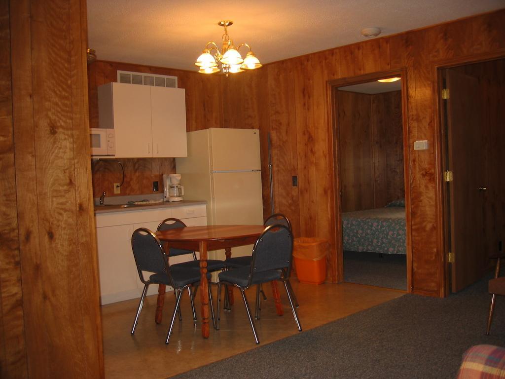 Golden Arrow Resort Branson Room photo