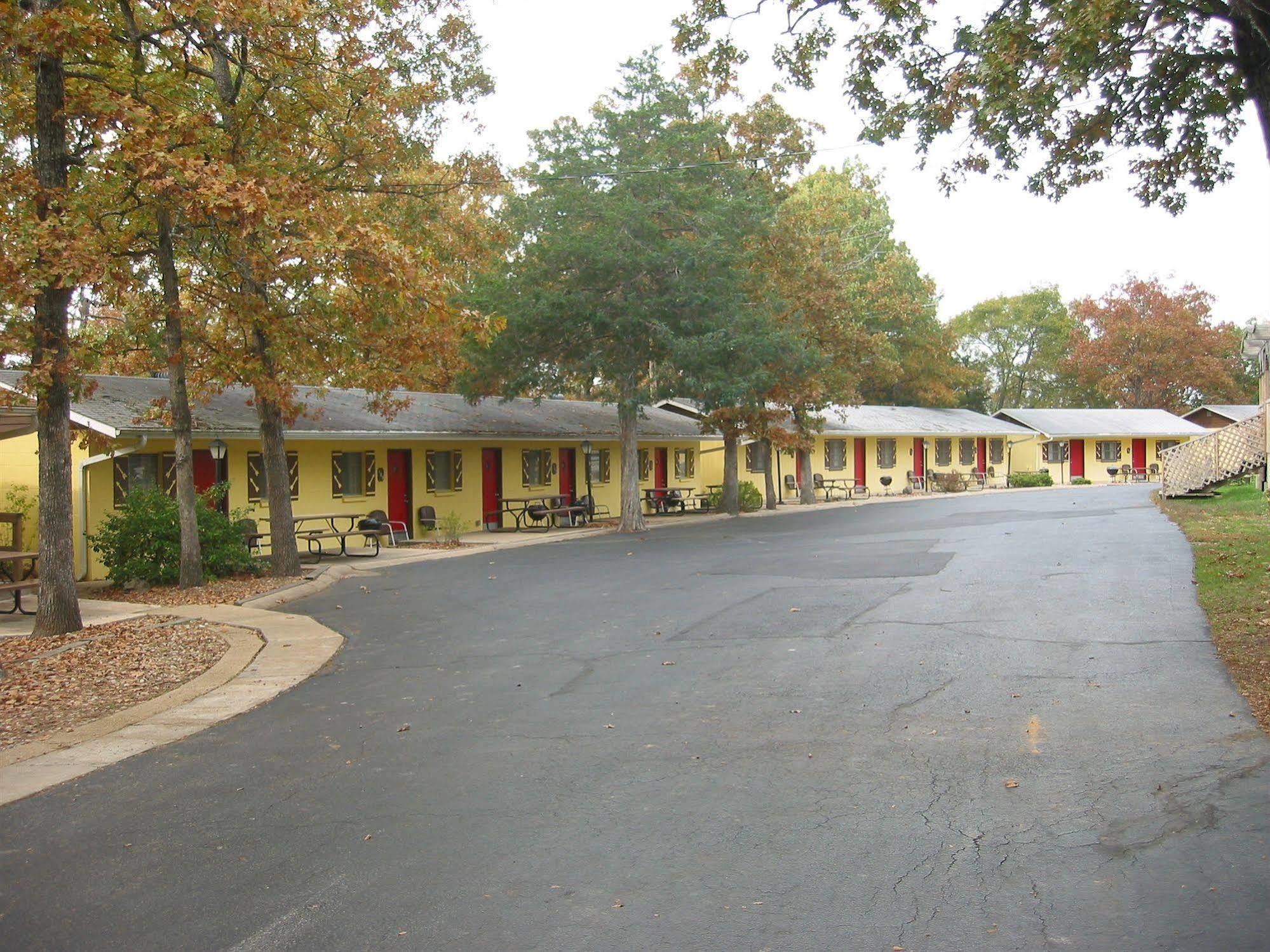 Golden Arrow Resort Branson Exterior photo